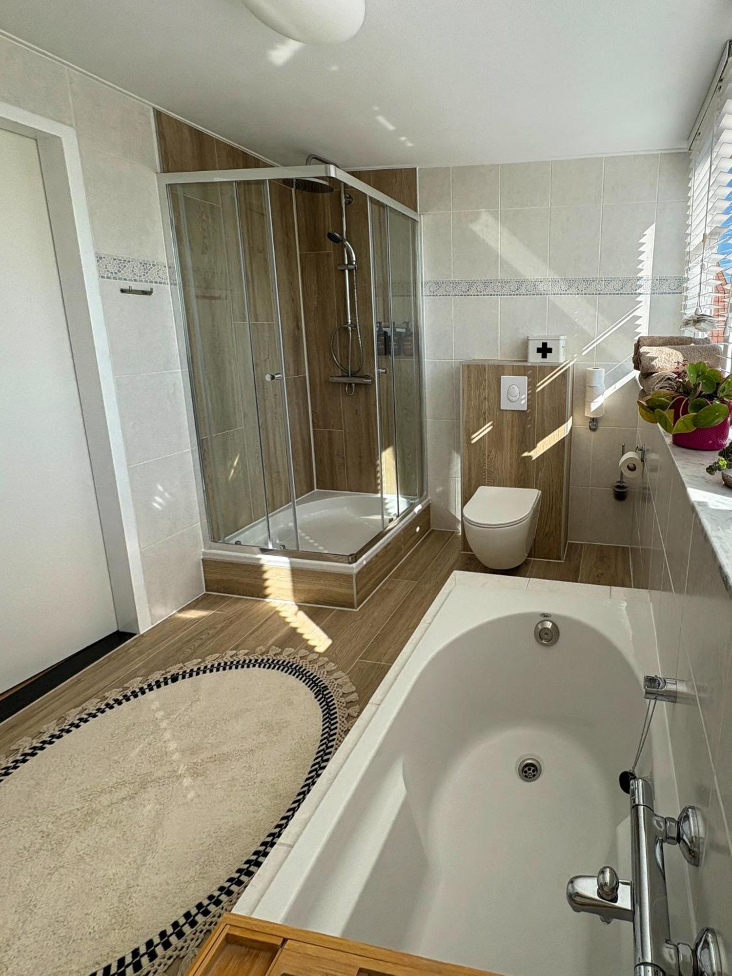 B&B Dijkhuis Вровенполдер Екстериор снимка